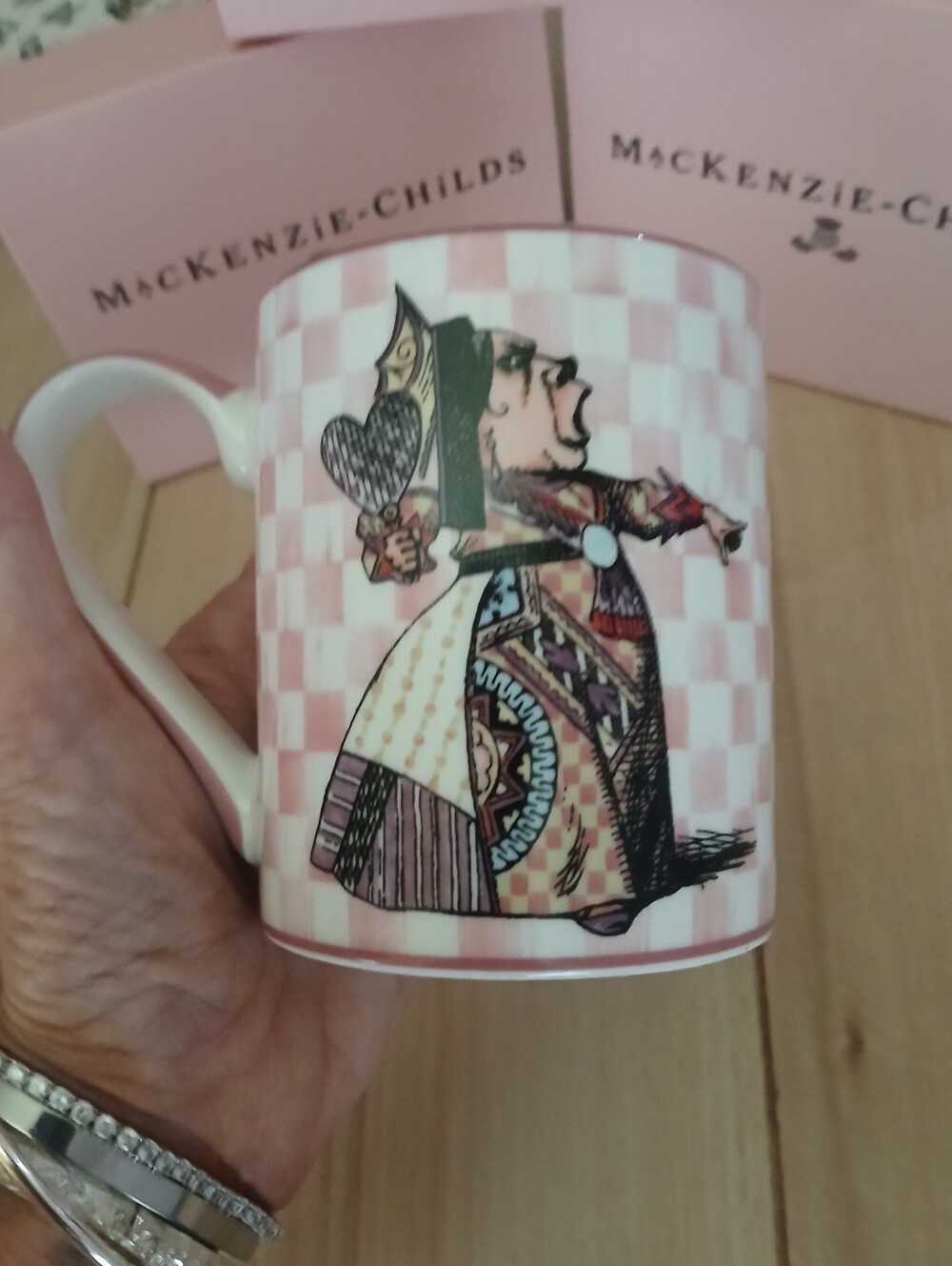 MacKenzie-Childs Mug The Duchess Rosy Check From Alice In Wonderland Brand New
